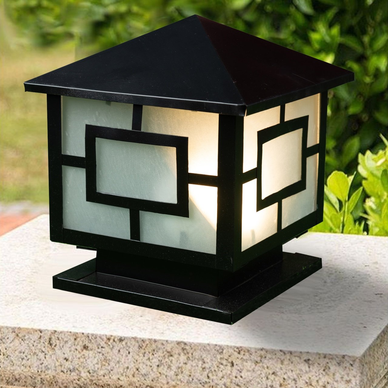 Garden Lantern - 1 Light