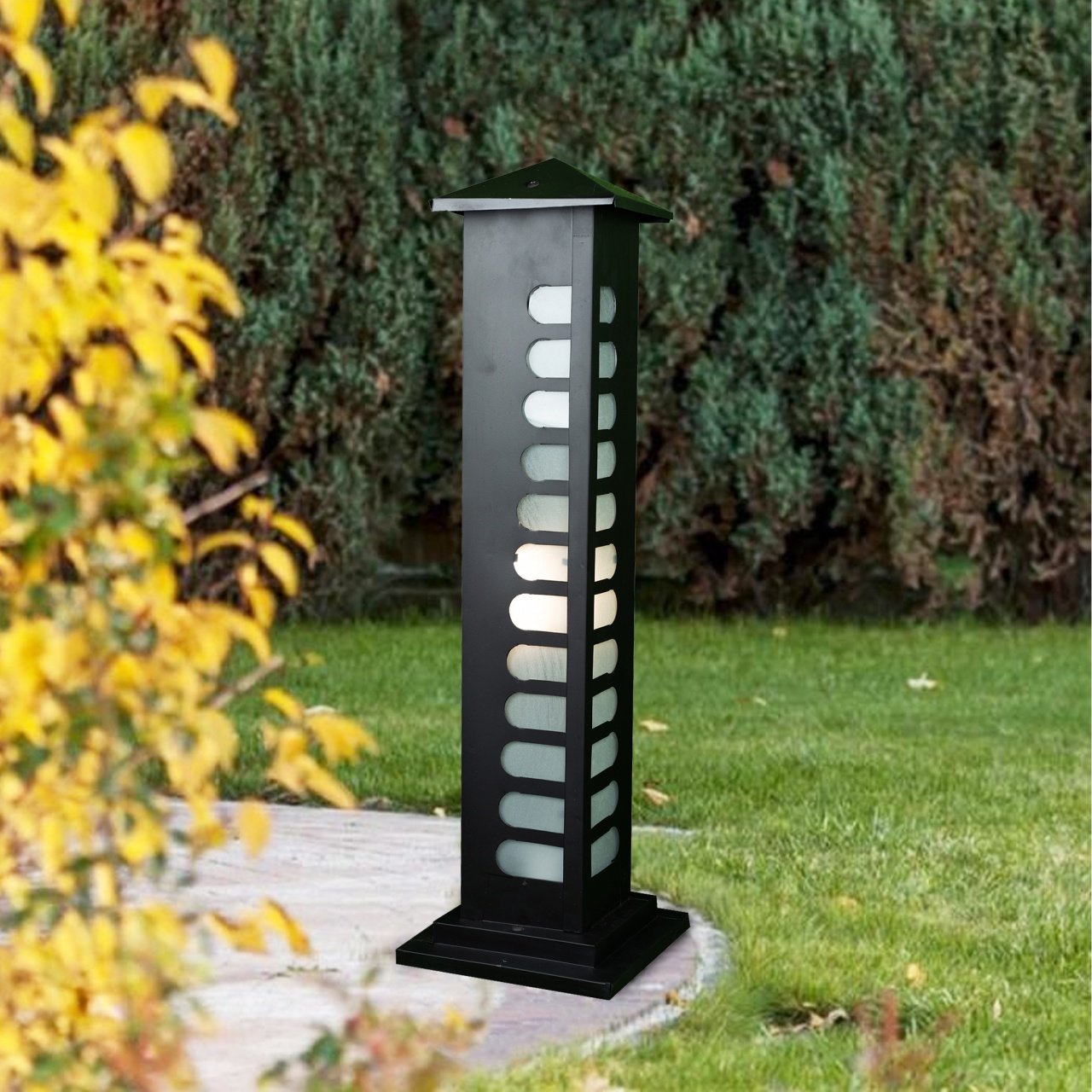 Garden Lantern - 1 Light