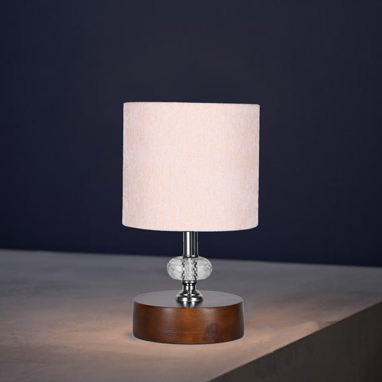 Table Lamp With Wood Base - 1 Light