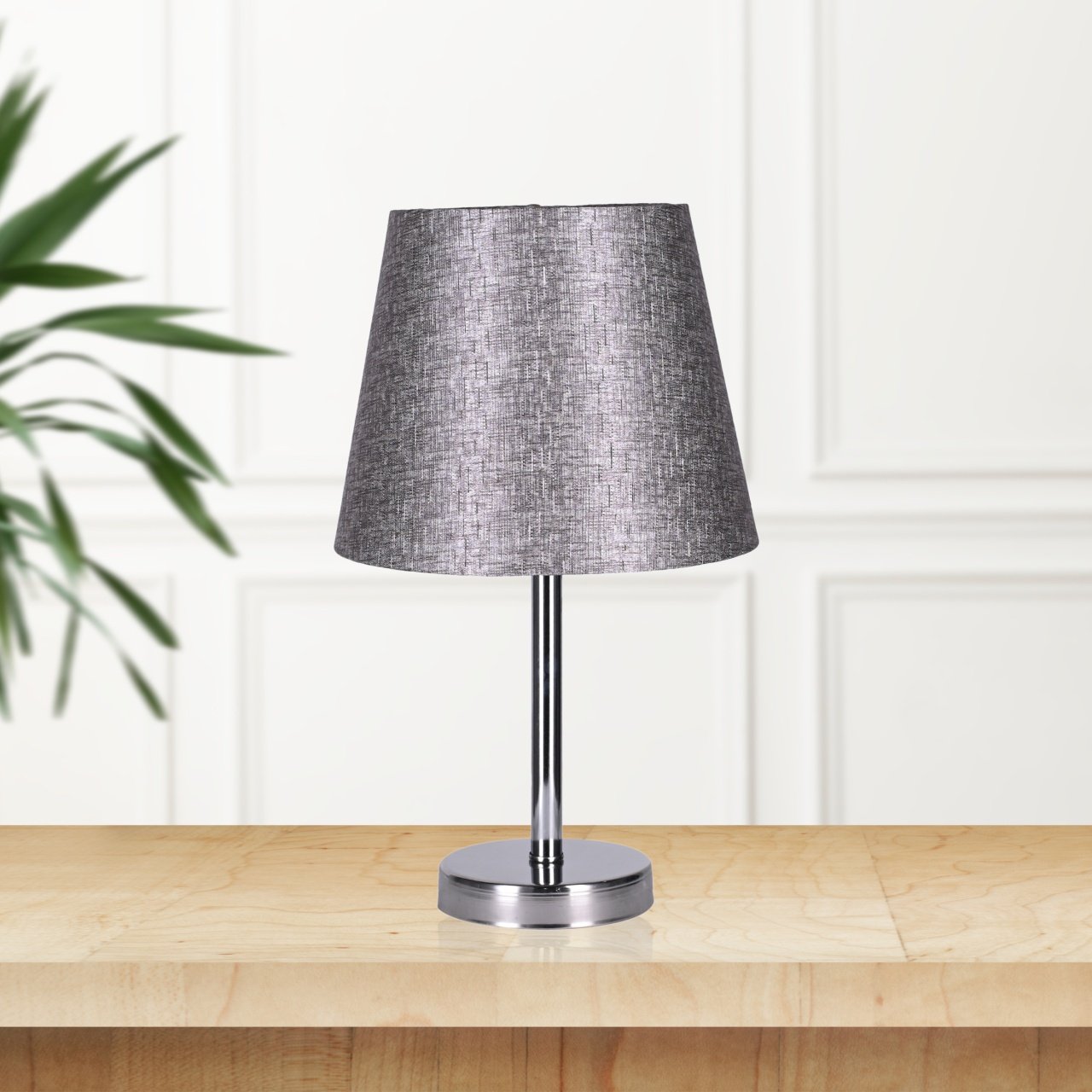 Table Lamp With Wood Base - 1 Light